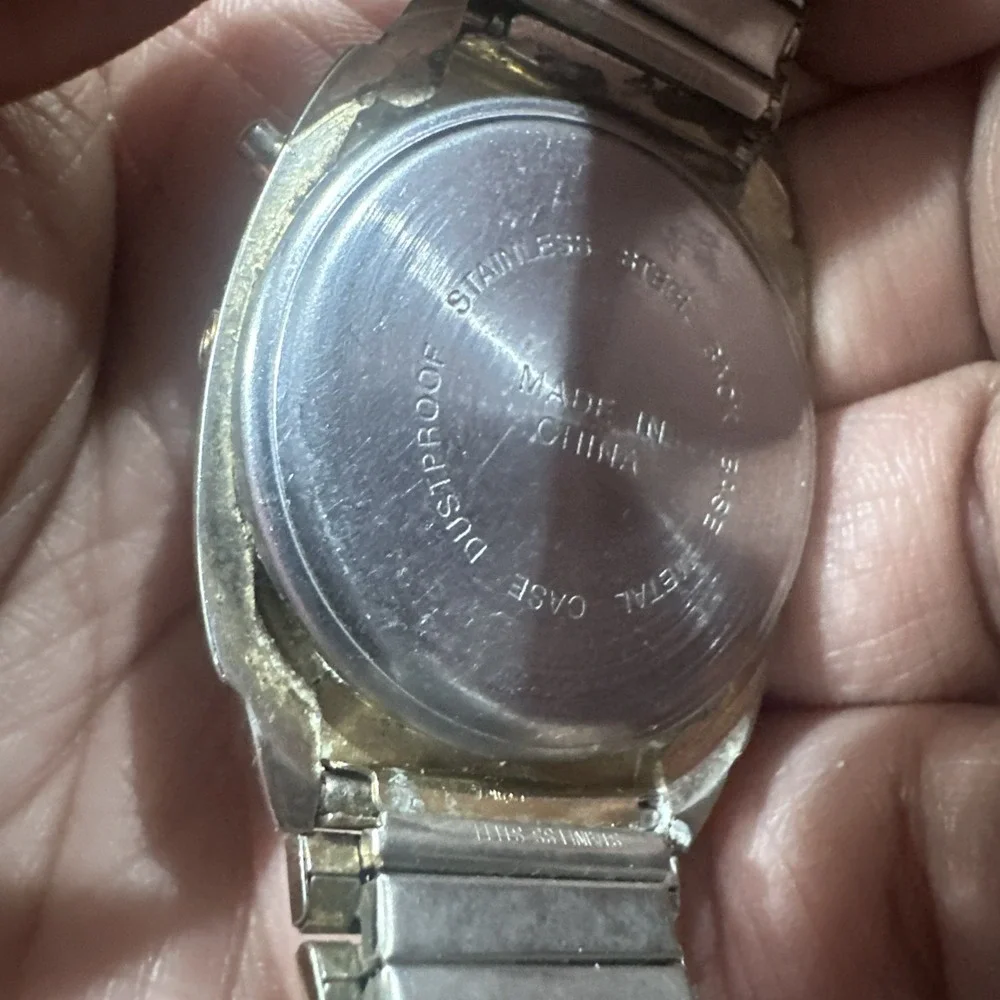 Working 1970s Ford Tractor Digital Watch Vintage Retro Farm Collectible 33mm 8